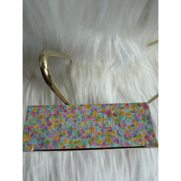 Red Aspen Nail Dashes- Estel's Easel (pastel dotted short, square nails) - Picture 4 of 8